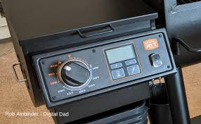 Oklahoma joe's rider deluxe pellet grill review. Oklahoma Joe Rider Dlx Pellet Grill Review Hands On Test Rob Ainbinder