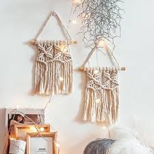 For the smallish feathers, this is the 12″ one. Kozart Boho Macrame Wall Hanging Woven Wall Hanging Modern Bohemian Tapestry Boho Room Decor For Bedroom Apartment Dorm Nursery Party Wedding Walmart Com Walmart Com