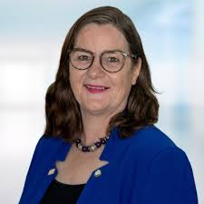 The Ireland team has been supporting clients as Cerner for almost 20 years.  This week the local team complete the internal transfer to Oracle systems  and branding. Same vision and mission :