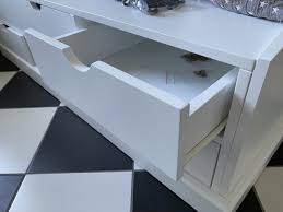Gota schuhschrank weiss vintage garderobe weiss mit sitzbank landhausstil garderobe schuhschrank schuhschrank weiss garderobe weiss trendteam garderobe schuhschrank schuhkommode amanda, 91 x 42 x 38 cm in korpus weiß, front weiß hochglanz mit viel stauraum. Garderobe Mit Sitzbank Garderobenschrank Im Landhausstil Weiss