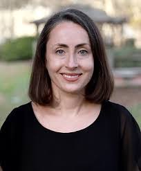 Kasey Linton's Instagram, Twitter & Facebook