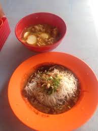Restoran daud mat jasak merupakan penyaji mee kari yang dikatakan terbaik di ipoh malahan pengunjung dari luar sanggup menempuh kesesakan lalulintas ipoh untuk mencari restoran ini. Mee Kicap Daud Mat Jasak Review Of Mee Kicap Mat Jasak Ipoh Malaysia Tripadvisor