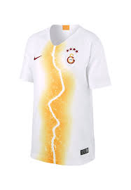 Creative illustrator and graphic designer with more than 10 years of experience. Nike Galatasaray Istanbul Kinder 3rd Trikot 2018 19 Weiss Rot Fussball Shop