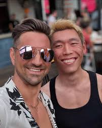 Some happy snaps from a fun Sunday Session at @osbornesundays #djlife  #sundaysession #music #rooftop #gaymelb