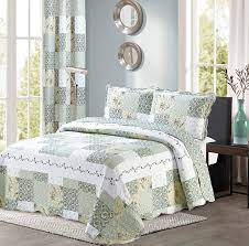 Buy now at home with free delivery. Amazon Com All American Collection New Reversible 3pc Floral Printed Patchwork Blue Green Bedspread Quilt Set Matching Curtains Available King Cal King Size Home Kitchen