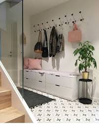 Large Structure Below And Above Coat Rack Above Below Large Structure Home Deco Ev Ic Mekanlari Ev Icin