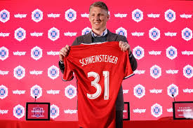 Find customized fire kits and shirts for every fan out there. Schweinsteiger Coming To Chicago Fc Bayern Munich