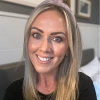 Shireen Walker's Instagram, Twitter & Facebook