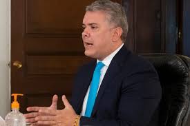 El gobierno de iván duque recibe las dosis de la farmacéutica pfizer a través del mecanismo arancha gonzález laya se reunirá en bogotá con el presidente iván duque, la canciller claudia. El Presidente Ivan Duque Rechazo La Propuesta De Llevar Adelante Una Constituyente