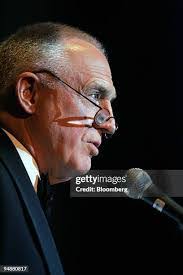 Dean Witter's Instagram, Twitter & Facebook