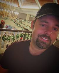 Another great show tonight at Opryland tonight. Everybody is in good  spirits.