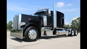 Legendary Black Effect 2017 389 Flat Top Peterbilt 550hp Owner Operator