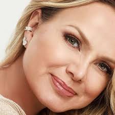 Futuro revelado? Globo quer Eliana no lugar de Ana Maria Braga