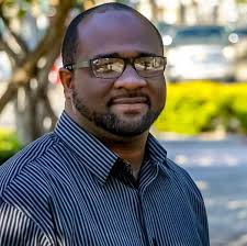 Hold On, Help Is On the Way: 13 Devotionals + Strategies to Overcome  Adversity eBook : Clark, Irma, Powell-Dennis, Ramona, Austin, Tammy, Rose,  Cynthia, Morris, Elonza, Audu, Jonathan, Butler, Jarvis, Howard, JuJuana,