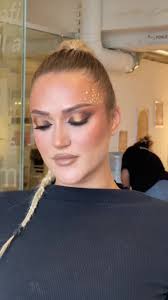 Ig: florimakeup._ ose __.florinda , me shkruni ne insta per me shume  informacione ! 3 Modele per te kursi i Dafines Neziri kush eshte e  interesume😍 #dafineneziri #hairbyvenera #formation #makeup ...