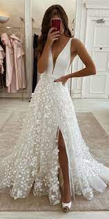 Country Wedding Dresses Backless Eleganza Sposa Wedding Dresses And Gowns Wedding Weddingideas Backless Bridal Gowns Wedding Dress Trends Wedding Dresses