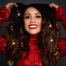 Feliz Navidad! 🎄💕✨ Que todo el amor que damos encuentre un millón de  formas de regresar a nosotros! 💞 Que la magia de la Navidad nos llene de  luz y todos nuestros