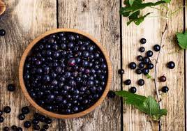 Large sweet black or very dark purple edible aggregate fruit of any of various bushes of the genus rubus. Currant Nutrition Facts And Health Benefits