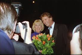 Willy willeke albertina verbrugge, född 3 februari 1945 i amsterdam, är en nederländsk sångerska och skådespelerska. Who Is Willeke Alberti Dating Willeke Alberti Boyfriend Husband