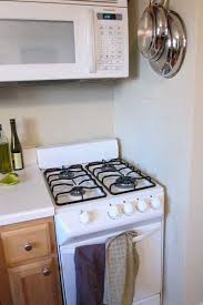 Protect Wall From Grease Stains Grease Stains Cleaning Walls Treating Stains