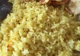 Tapi berbaloi baloi kerana sangat sedap. Resep Nasi Goreng Kunyit Yang Sempurna