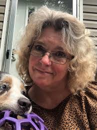 Leslie Gurley's Instagram, Twitter & Facebook