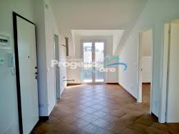 Case in vendita a pietra ligure, l'agenzia immobiliare castagneris propone alloggi in vendita a pietra ligure e loano, appartamenti e ville in vendita Appartamento Trilocale In Vendita A Pietra Ligure Cod 724