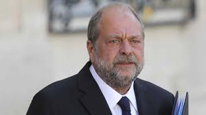 La cour d'assise est encourue pour les auteurs de violences. Eric Dupont Moretti Attendu A La Maison Centrale De Clairvaux Le 22 Septembre