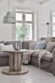1001 idees astuces brico pour creer une table en touret farm house living room shabby chic living room design farmhouse decor living room