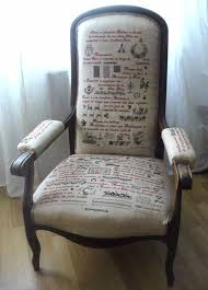Le Fauteuil De Babeth Ouvrages De Dames Point De Croix Meuble Recyclage Broderie