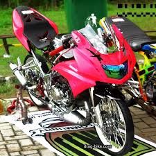 Apr 20, 2021 · 4. Modifikasi Ninja Rr Jari Jari Simple Warna Pink Kawasaki Ninja Ninja Gambar