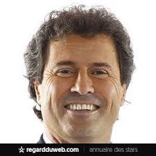 Oui, omar da fonseca plane, c'est le moins que l'on puisse dire. Omar Da Fonseca Joueur De Football Taille Age Origine Wikipedia Instagram Twitter