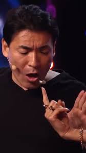 Keiichi Iwasaki's hilarious and magical Golden Buzzer audition