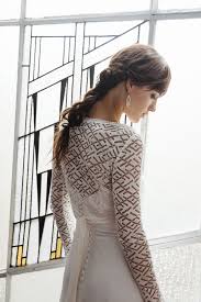 La marque propose des petites rob. Robes De Mariee Serie Blanche Collection 2020