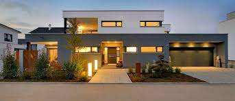 Garten gestalten ideen haus ideen gehweg ideen schmaler garten gehwege pflegeleichter garten gartenweg moderner garten garten landschaftsbau klassische weggestaltung mit platten entlang der hortensien und dem klassischen neubau mit grünen fensterläden führt der weg zur haustür, mit glasüberdachung, und rinn terrassenplatten mit. Hausbau Ideen Inspiration Fur Ihr Individuelles Zuhause