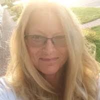 Alicia Willard's Instagram, Twitter & Facebook