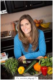 Professional Headshots For A Nutritionist By Irene Abdou Photography Headshot Photograph Food Nutrition Facts Healthy Meal Delivery Service Healthy Shopping