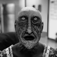 Once licked, and it's not taken care of quickly, her victims became very ill and end up dying. Leonardo On Twitter My Prosthetic Makeup Of The Character In Junji Ito S Short Story The Woman Next Door Horror Uzumaki Mangahorror