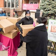 Frank sinatra — merry christmas 02:51. Chicago Restaurants Step Up To Feed Hungry Neighbors This Christmas Eater Chicago