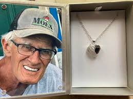 How to find relatives or people who knew Verna A. Lindstrom and Everett  Lindstrom from Kenosha and Shell Lake, Wisconsin?