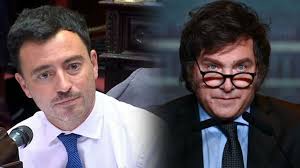 Interesó en Manchester United y River lo vendió por 2 millones El jugador  no pudo cumplir su sueño de quedarse: “intenté dar lo mejor”. LINK EN  COMENTARIOS 👇