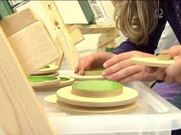 Für die umnutzung des ehemaligen schulgebäudes in friedrichsgrün zur bürgerbegegnungsstätte „haus der entdecker erhielt die gemeinde reinsdorf in dieser woche die baugenehmigung. Kindertag Im Haus Der Entdecker Youtube