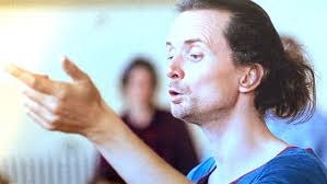 Gesangsworkshop mit Nathaniel Damon vom Hamburger Weltmusik-Chor