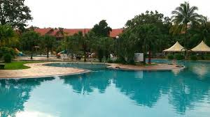 Resort is located in 6 km from the centre. Swimming Pool Picture Of De Rhu Beach Resort Kuantan Tripadvisor