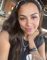 Hi, do you have WhatsApp?