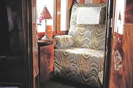 While the traditional main route through the balkans closed down in 1962. Belmond Venice Simplon Orient Express Railtour Der Schweizer Reisespezialist
