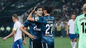 «сочи» на своём поле принимал лидера турнирной таблицы «зенит», спешащего к. Sochi Zenit 0 2 Chempionat Rossii Po Futbolu 2 J Tur Rpl 21 Iyulya 2019 Obzor Matcha Video Golov Sport Ekspress