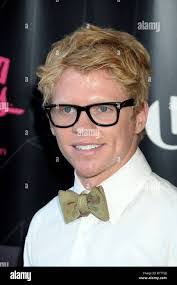 Chet Cannon's Instagram, Twitter & Facebook