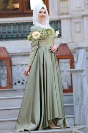Tuay Cicek Detayli Fistik Yesili Tesettur Abiye Elbise 2388fy Tesetturisland Com Elbise Moda Stilleri Victorian Elbiseler