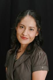 Beatriz Hayden's Instagram, Twitter & Facebook